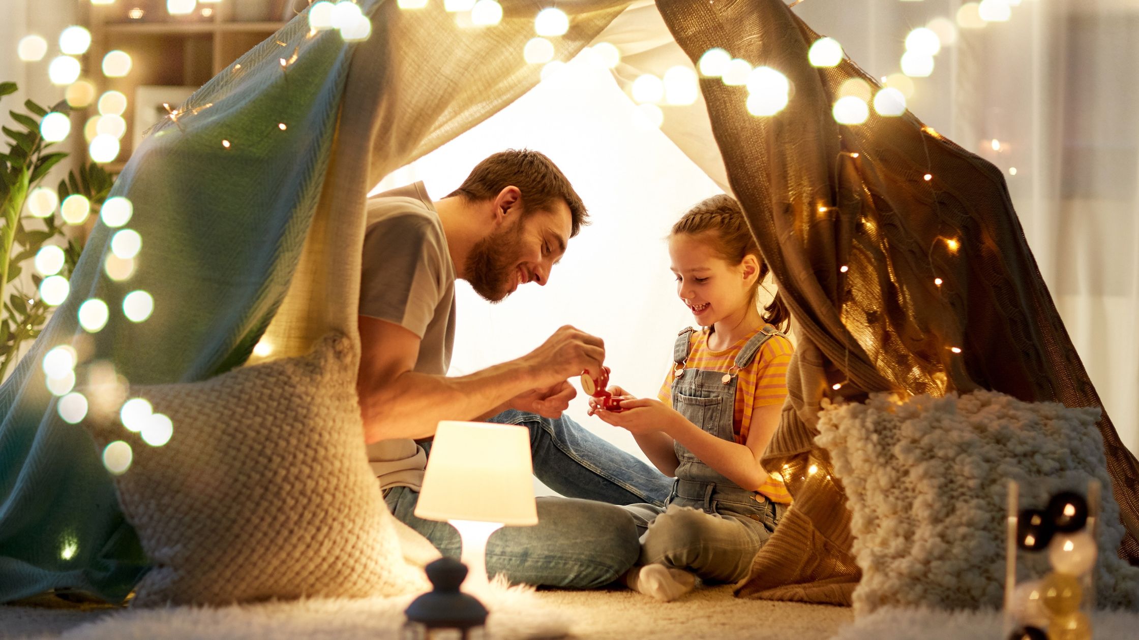 The Power of Connection: Why Simple Christmas Activities Matter