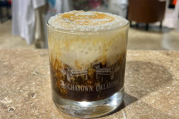 How Do You Pick the Best Coffee for a Long Travel Day