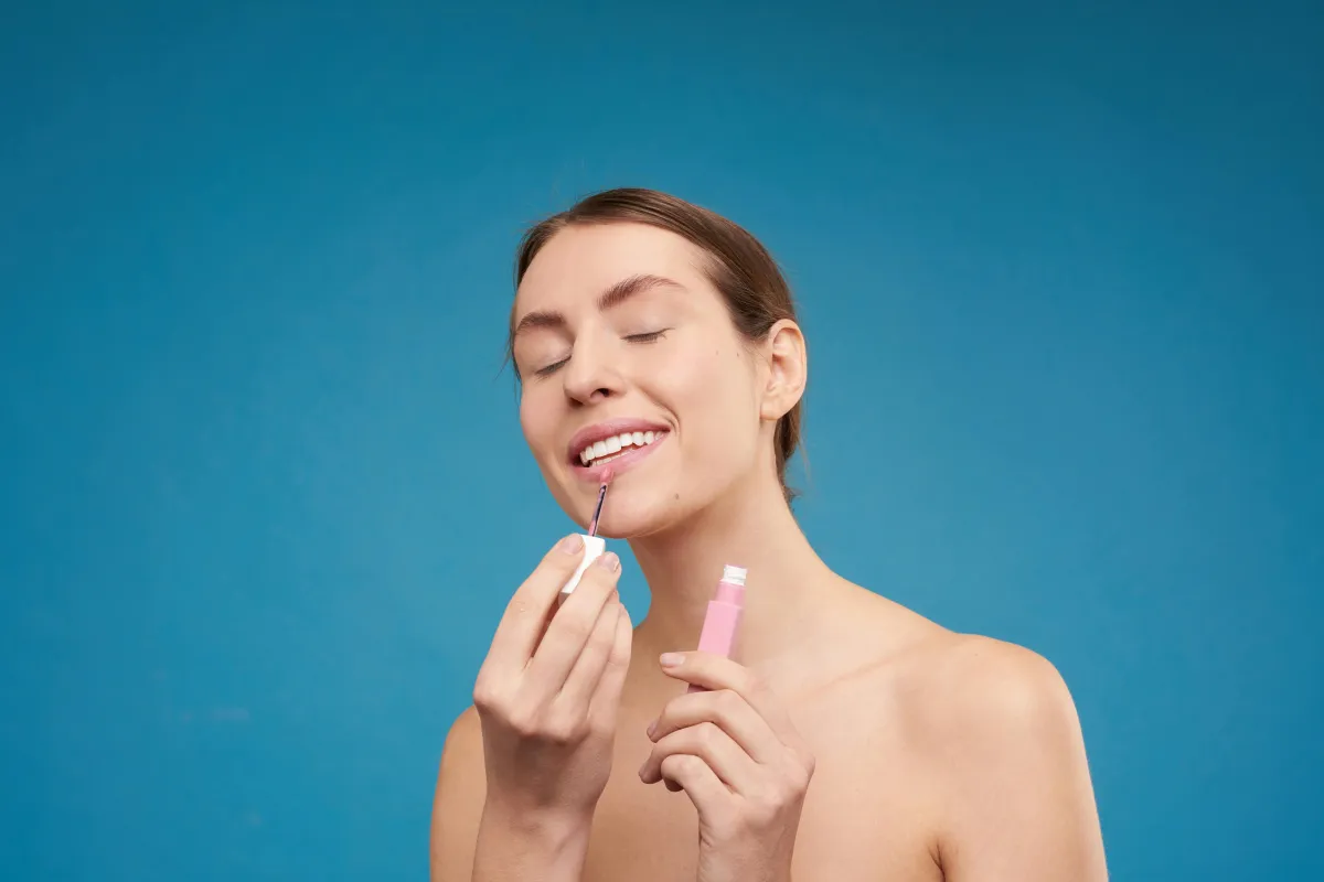 The Psychology Behind Makeup: How Enhancing Your Features Can Boost Confidence
