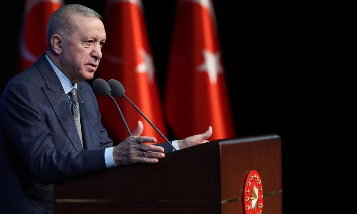 Entre la estabilidad y la incertidumbre: Erdogan y los desafíos de Turquía en 2025