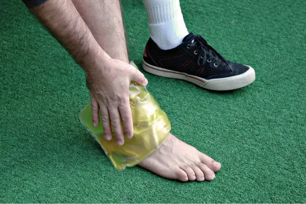 Sprains, Strains, and Fractures: When to See a Podiatrist