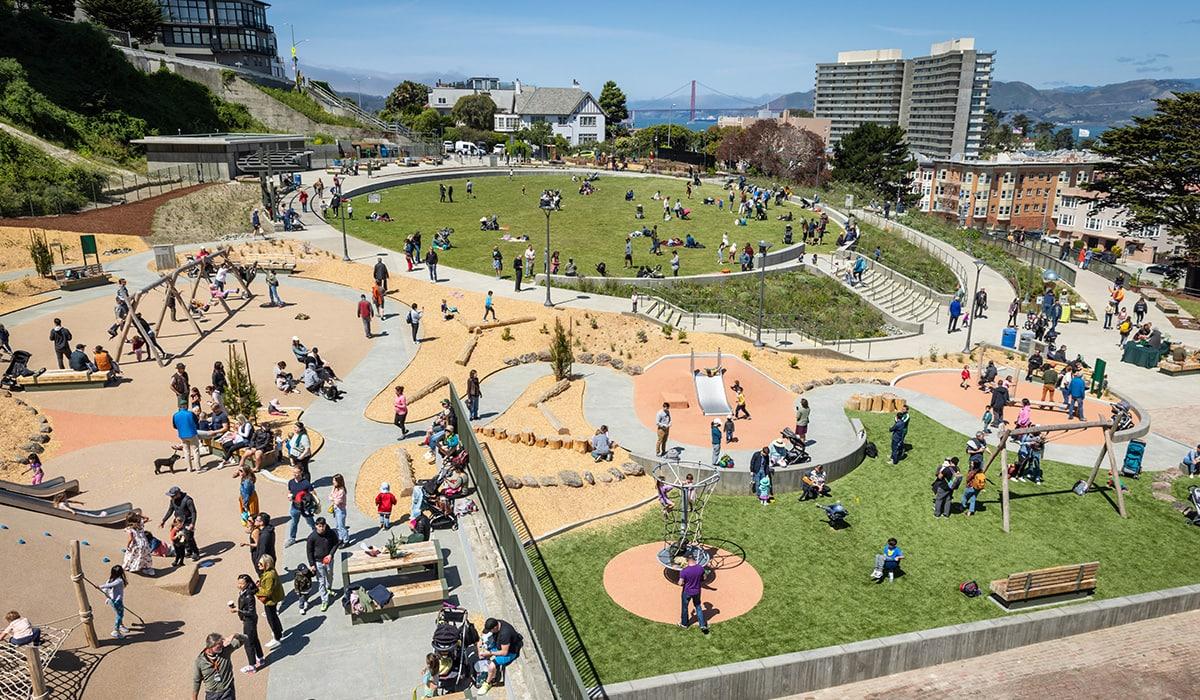 A Slice of Serenity in the City: Exploring Russian Hill Park