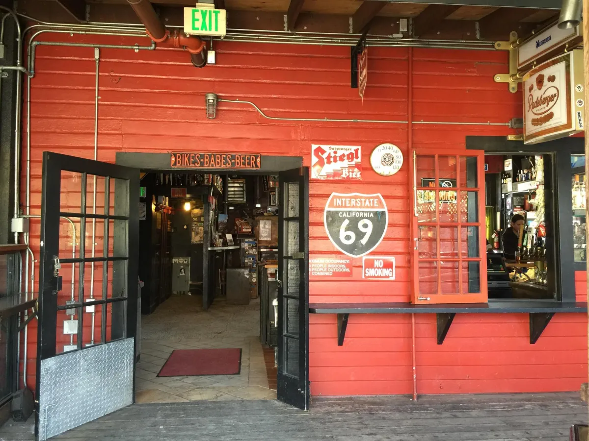 The Ultimate Beer Garden Experience: Zeitgeist in San Francisco