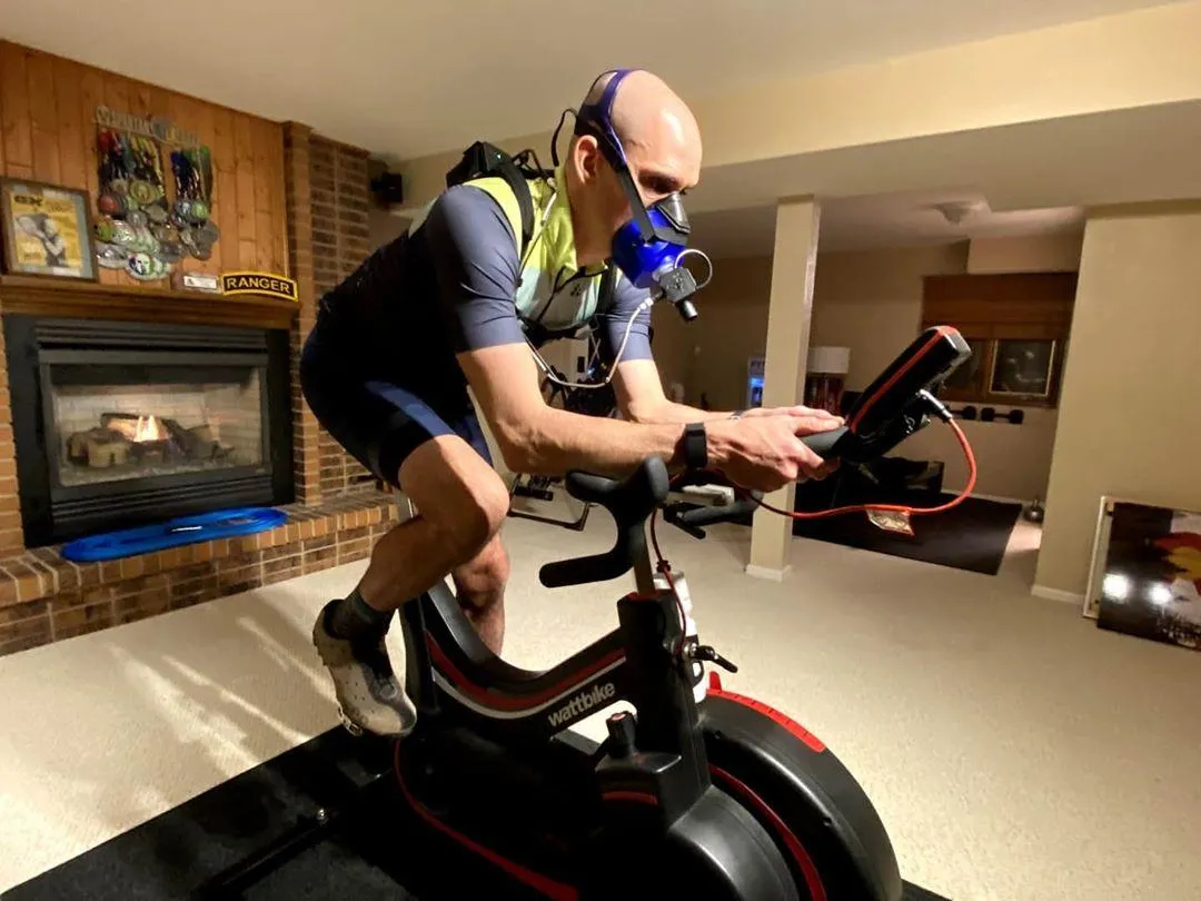 Robert Killian performing a PNOE VO2Max test and metabolic analysis for longevity and athletic performance