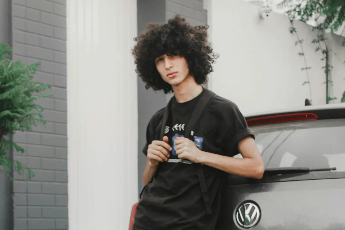 Seventeen Year Olds "Know" Everything