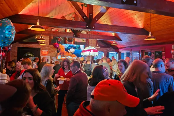 Best Dive Bars in Chicago – Why Tommy’s on Higgins Tops the List