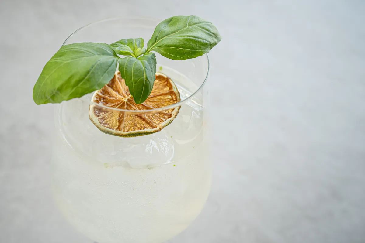 Ropogós Spritz – Olasz koktélélmény Budapest kertvárosában