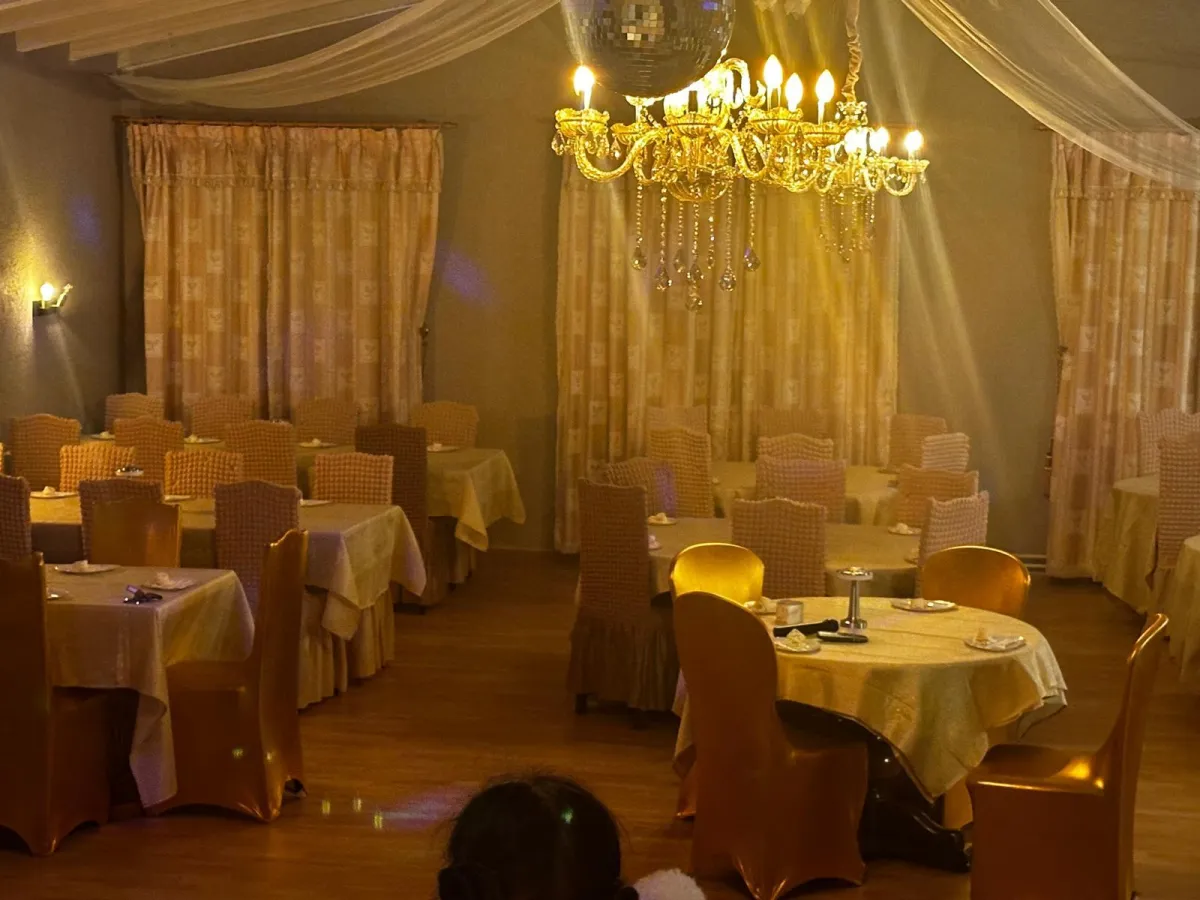 restaurant Sorvilier / hôtel Sorvilier / restaurant brésilien Jura / rodízio à volonté Sorvilier / feijoada Moutier / restaurant Moutier / brunch Sorvilier / restaurant familial Jura bernois / hôtel convivial Sorvilier / hébergement Reconvilier / restaurant Tavannes / restaurant Saint-Imier / hôtel Court / mousse maracuja Jura / spécialités suisses Sorvilier / salle de séminaire Sorvilier / restaurant événement Sorvilier / restaurant burger Moutier / hôtel Tramelan