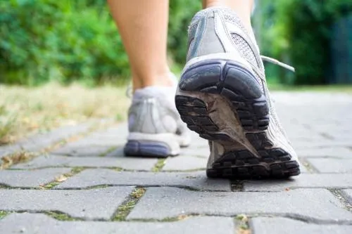 3 Health Benefits Walking Provides To Your Spine