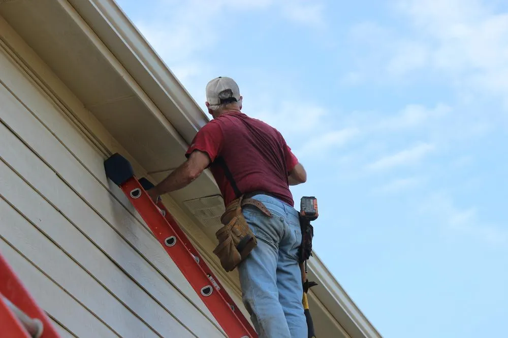 Seasonal Gutter Maintenance Checklist for Paducah Area Homes