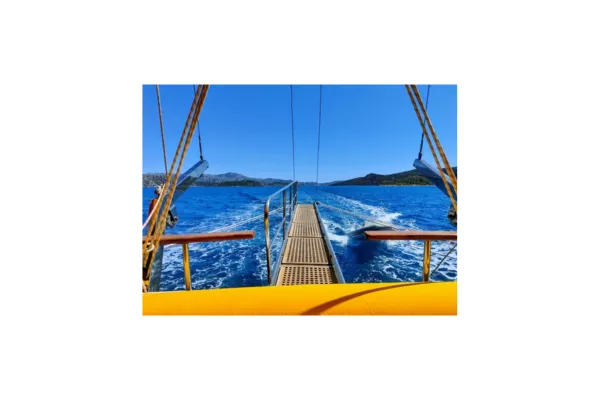 blue skies and the wake