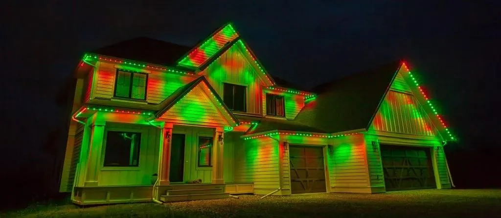 Permanent Holiday Lights - 5 Critical Factors to Consider