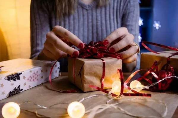 organized-by-keli-and-co-cherry-creek-co-professional-home-organizing-tidy-gift-wrapping-station-gift-wrapping-for-the-holidays