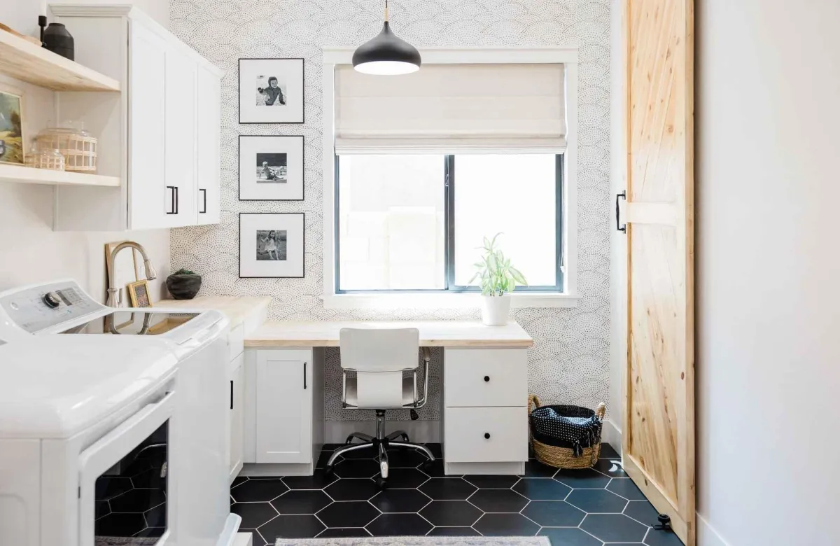 organized-by-keli-and-co-denver-co-4-easy-ways-to-organize-and-refresh-your-mudroom-professional-home-organizing-service