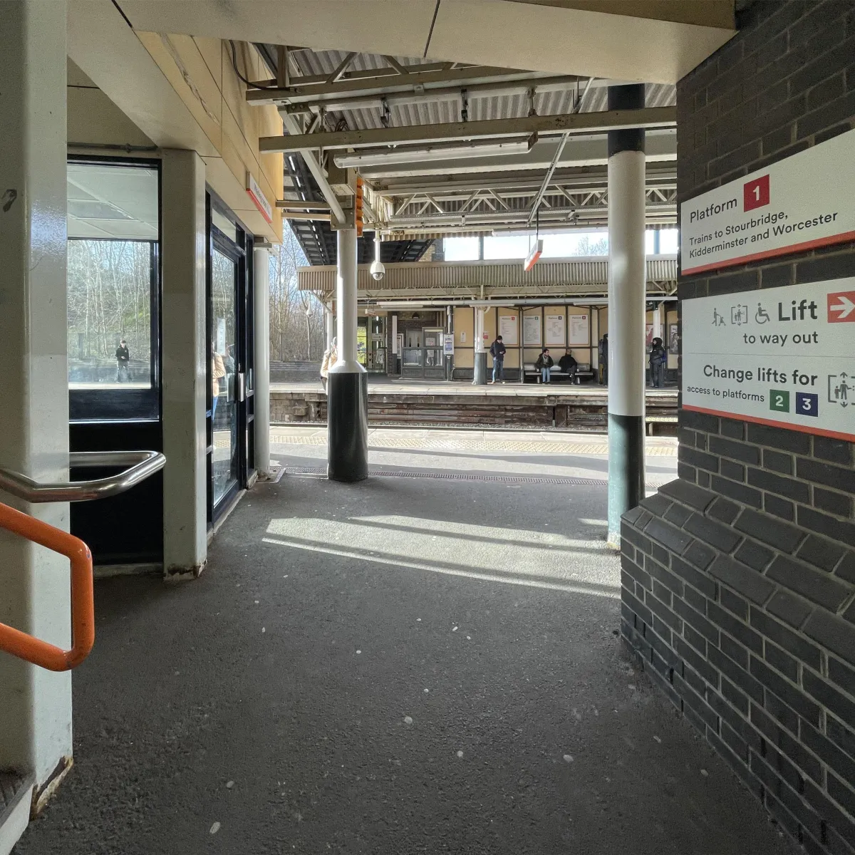 Smethwick Galton Bridge Platform
