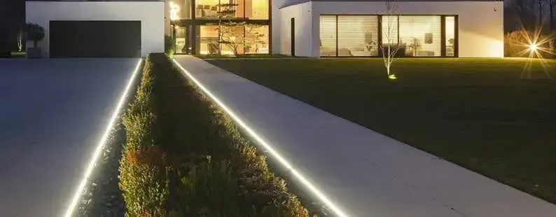 Creating a Welcoming Entrance with Proper Lighting