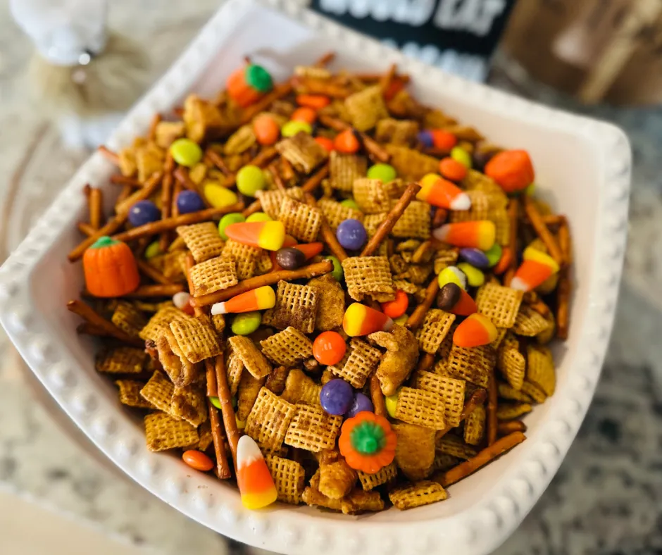 Pumpkin Spice Snack Mix Recipe