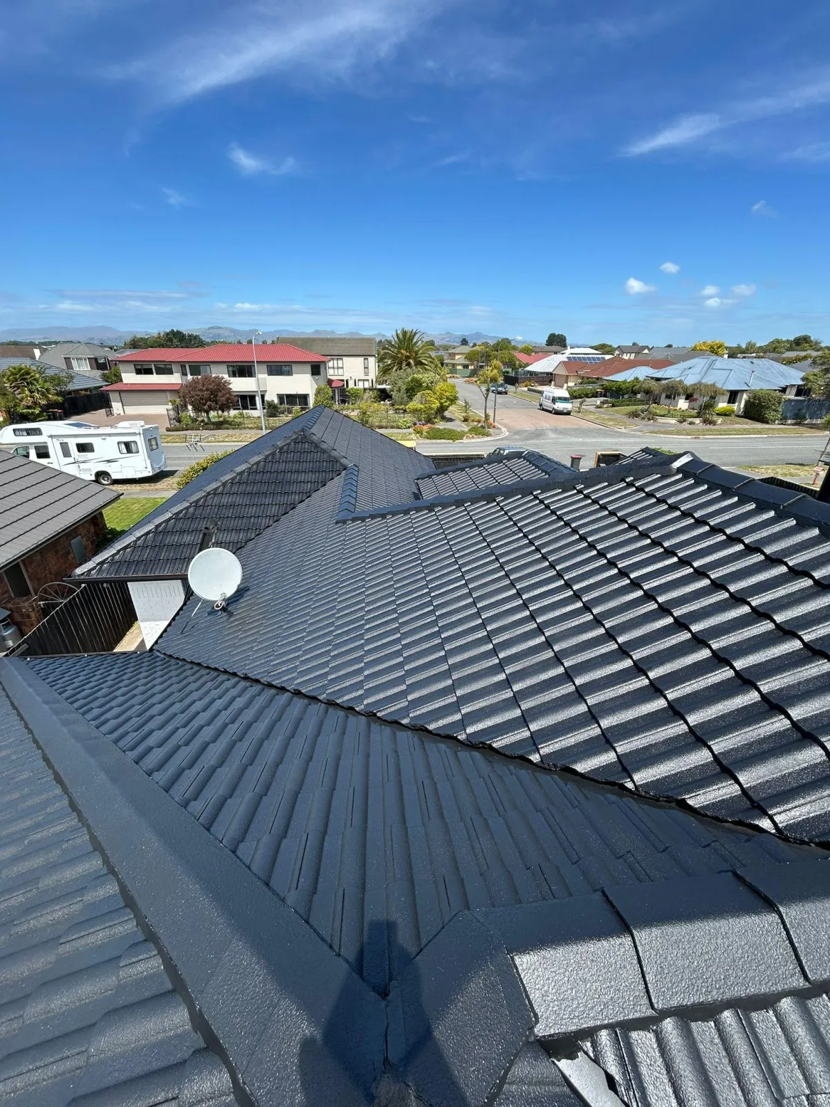 Roof Waterproofing Service Guide: Protect Your Home in 2025