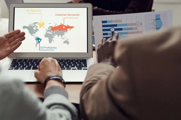 Edição 013 - Será que o Brasil vai perder a liderança na corrida por energia limpa?