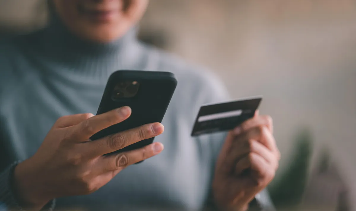 Stop Chasing Payments: How Clexi Makes It Easy for Beauty Pros to Get Paid Without the Hassle