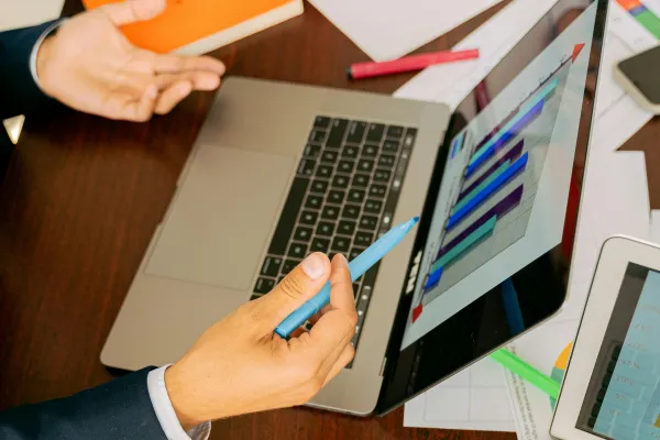 Navigating Data Lifecycle Management: What South Florida Small Business Owners Need to Know