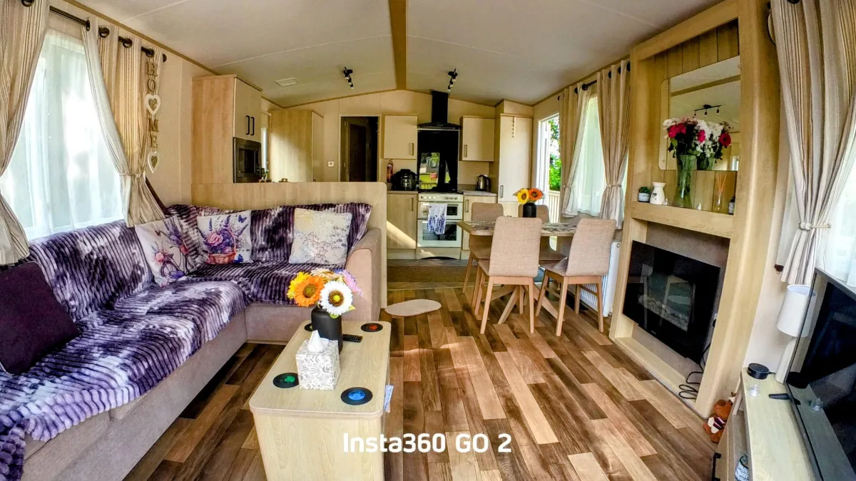 Spacious living room 63 The Lea