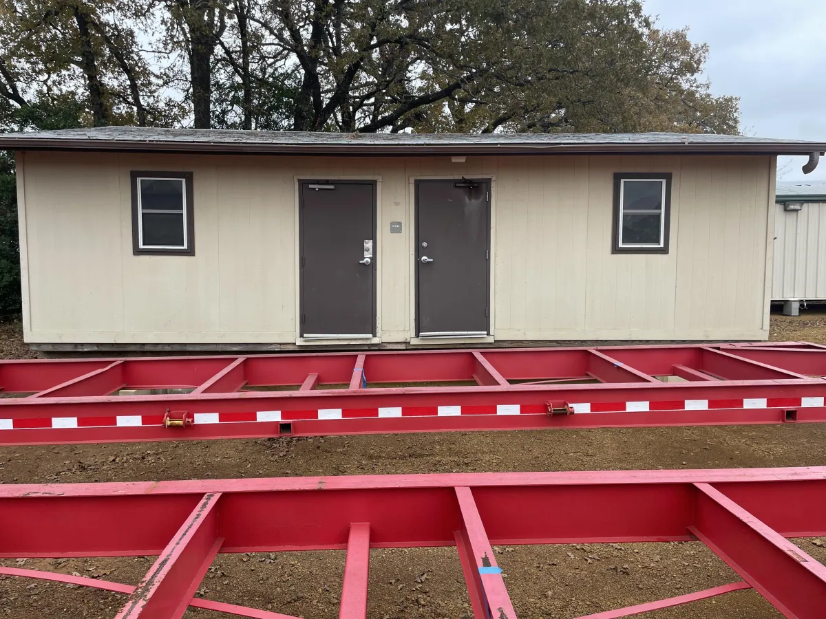 18x24 Bathroom Bldg