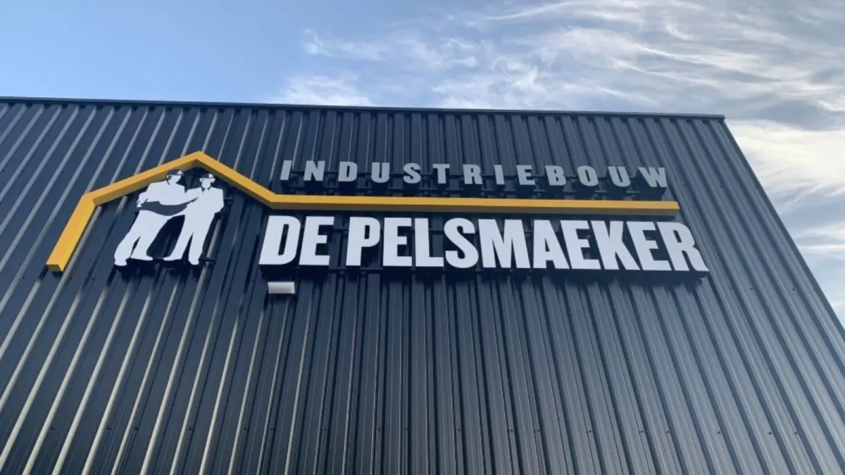 Onverlichte doosletters De Pelsmaeker