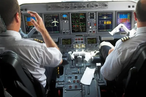 Cybercriminals Are Now Hijacking Airplane GPS Systems with "Smart Spoofing"