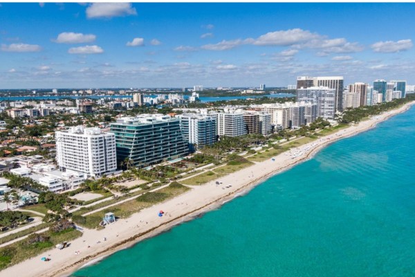 Living in Surfside, FL