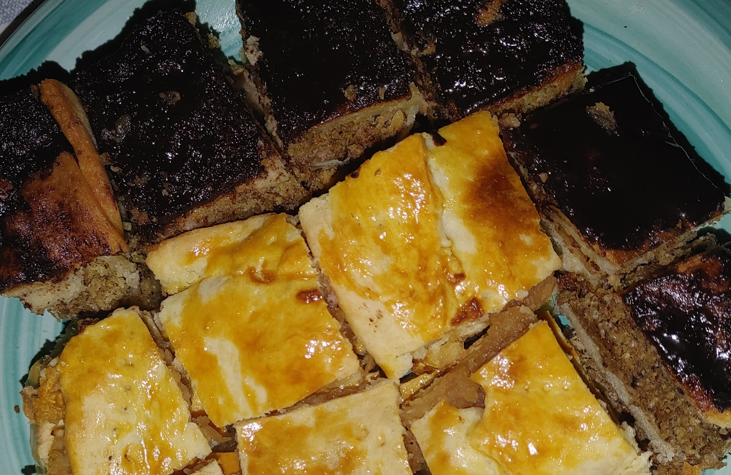  Amiről most írtam, az egyszerűen fogalmazva az a tükör, amivel EGYMÁST TANÍTJUK.  De figyi! Nemcsak téged irritálnak emberek. TE MAGAD IS IRRITÁLSZ EMBEREKET ÉS ÉN MAGAM IS IRRITÁLOK EMBEREKET.