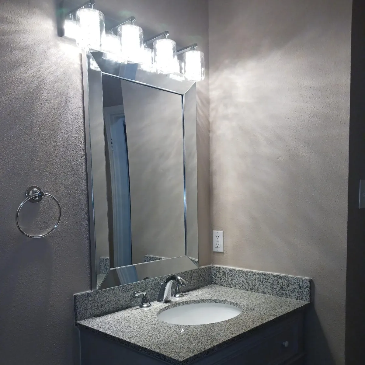 Sink and Mirror Remodel Houston Haynes Construction
