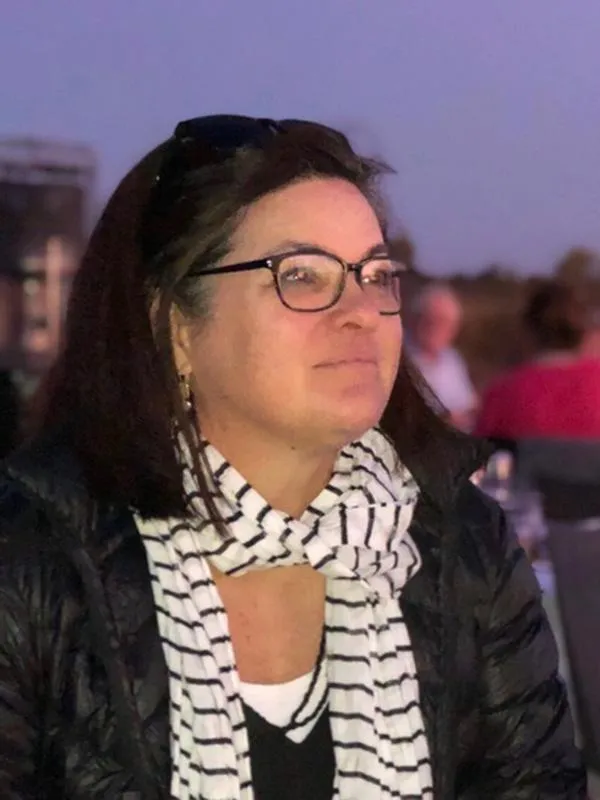 Robyn Beeston