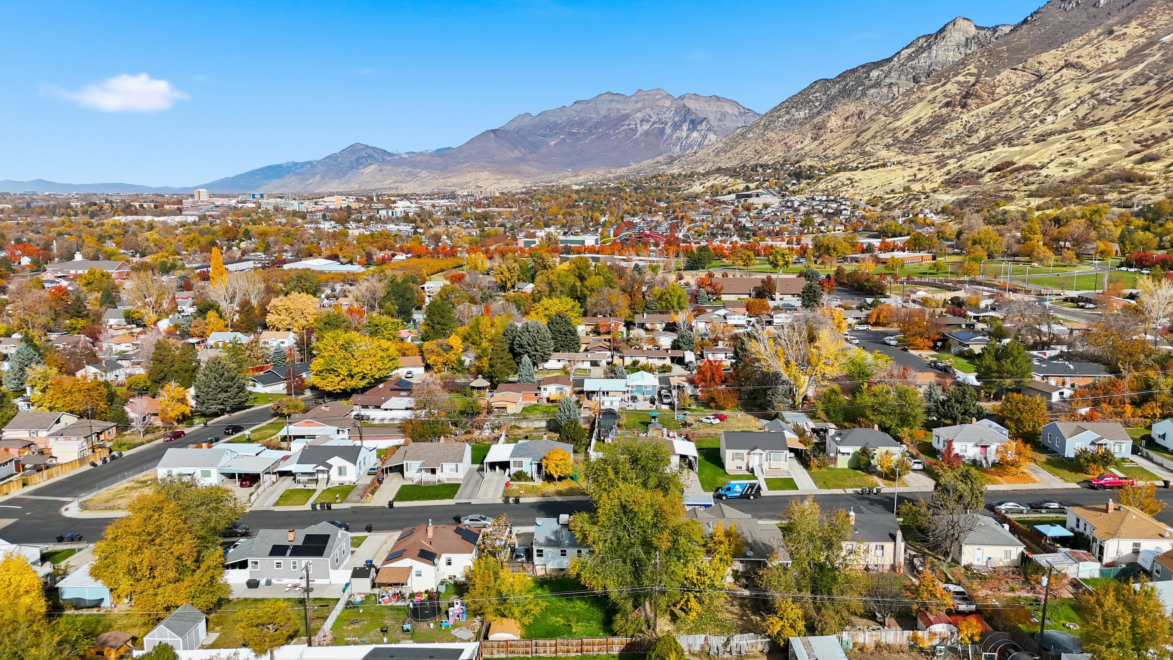 How Drone Footage Can Boost Your Listings in Utah 🚁🏡