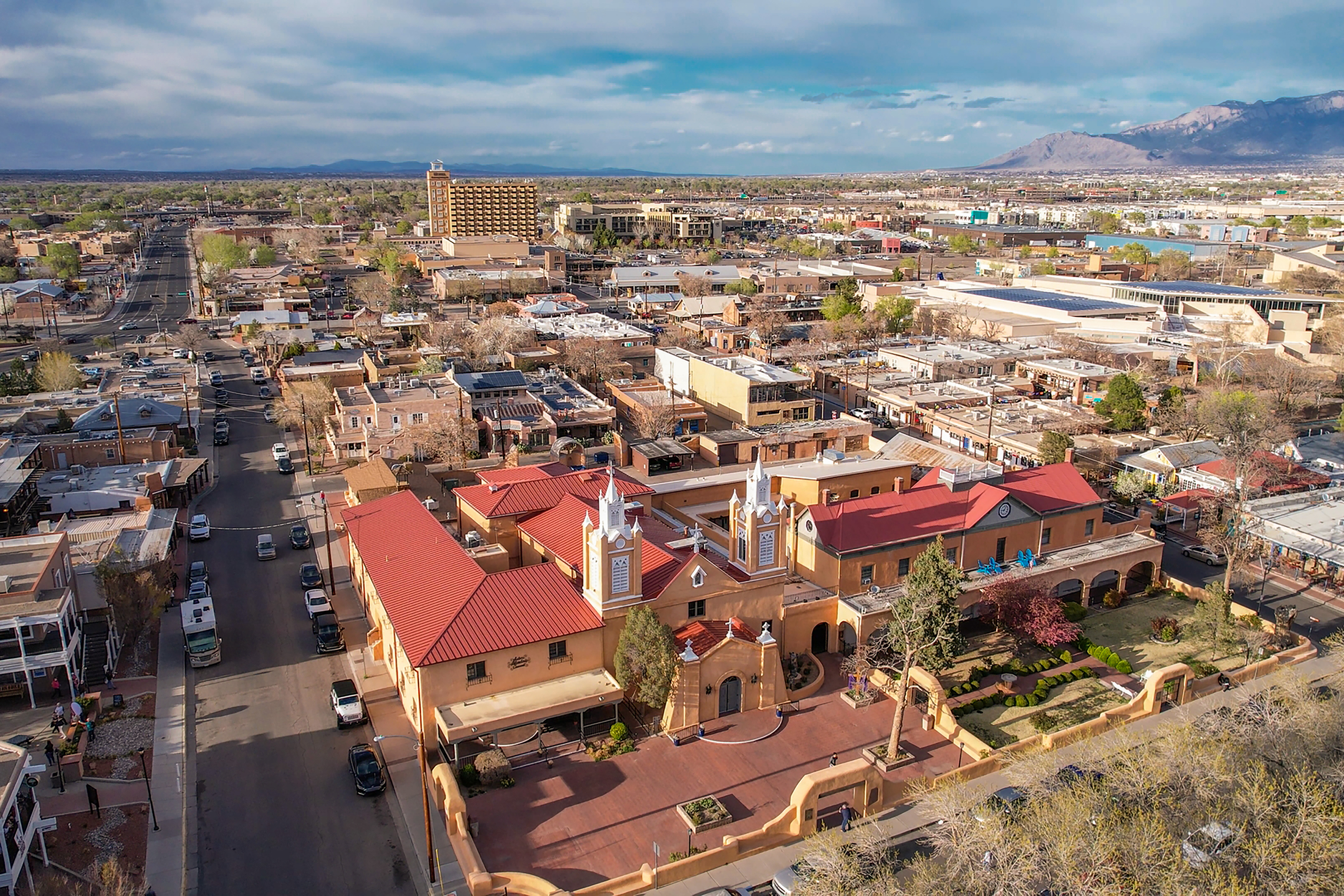 How Drone Footage Can Boost Your Listings in New Mexico 🚁🌵