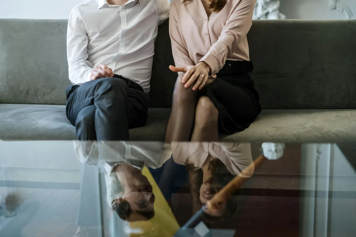Is It Okay to Be Emotionally Dependent on Someone? A Therapist’s Reflection on Finding Balance in Love