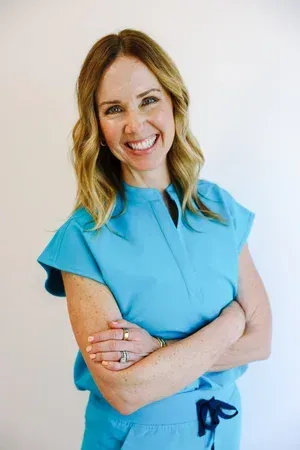 Journey Chiropractic Team Member - Laura