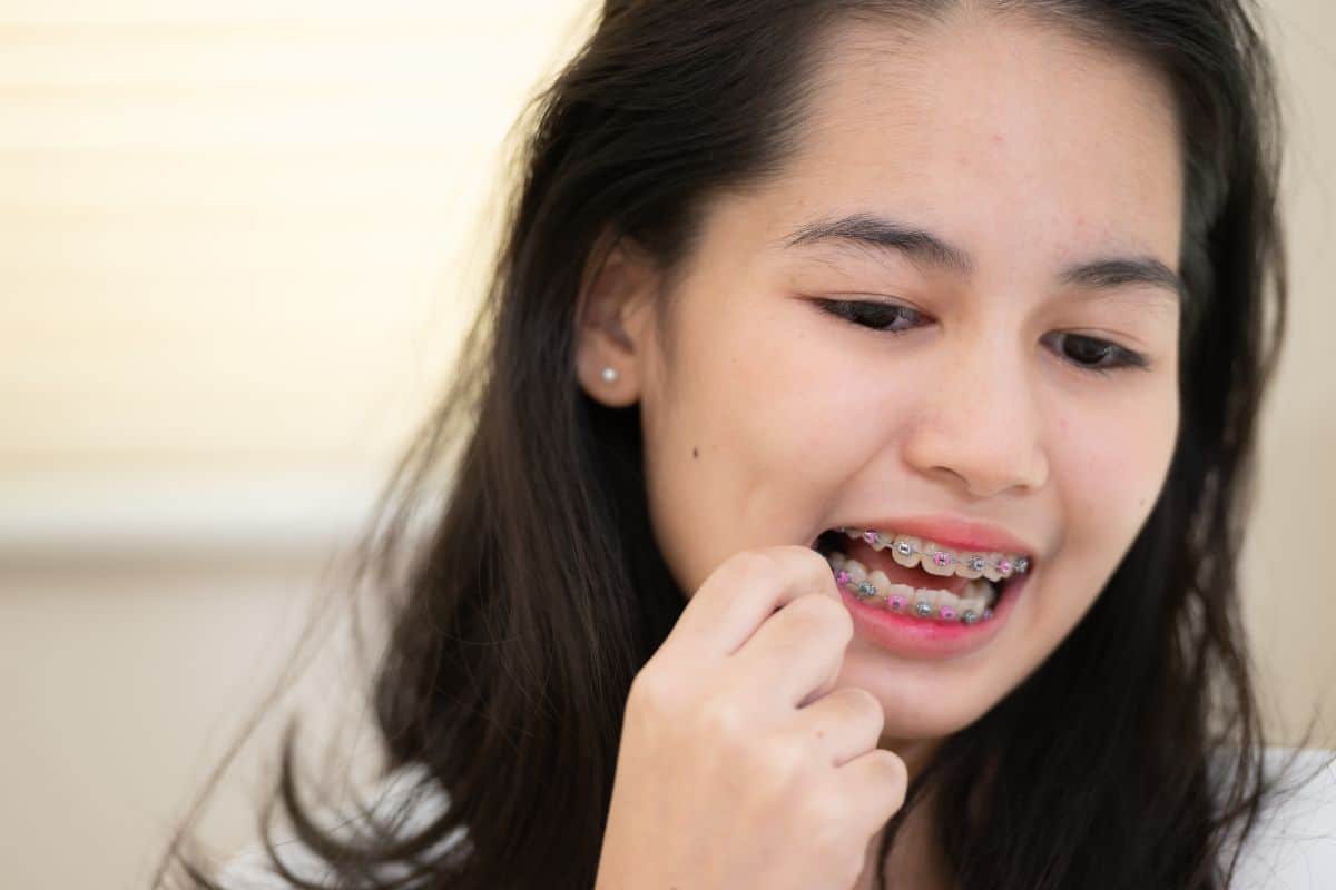 Does Orthodontic Treatment Hurt?
