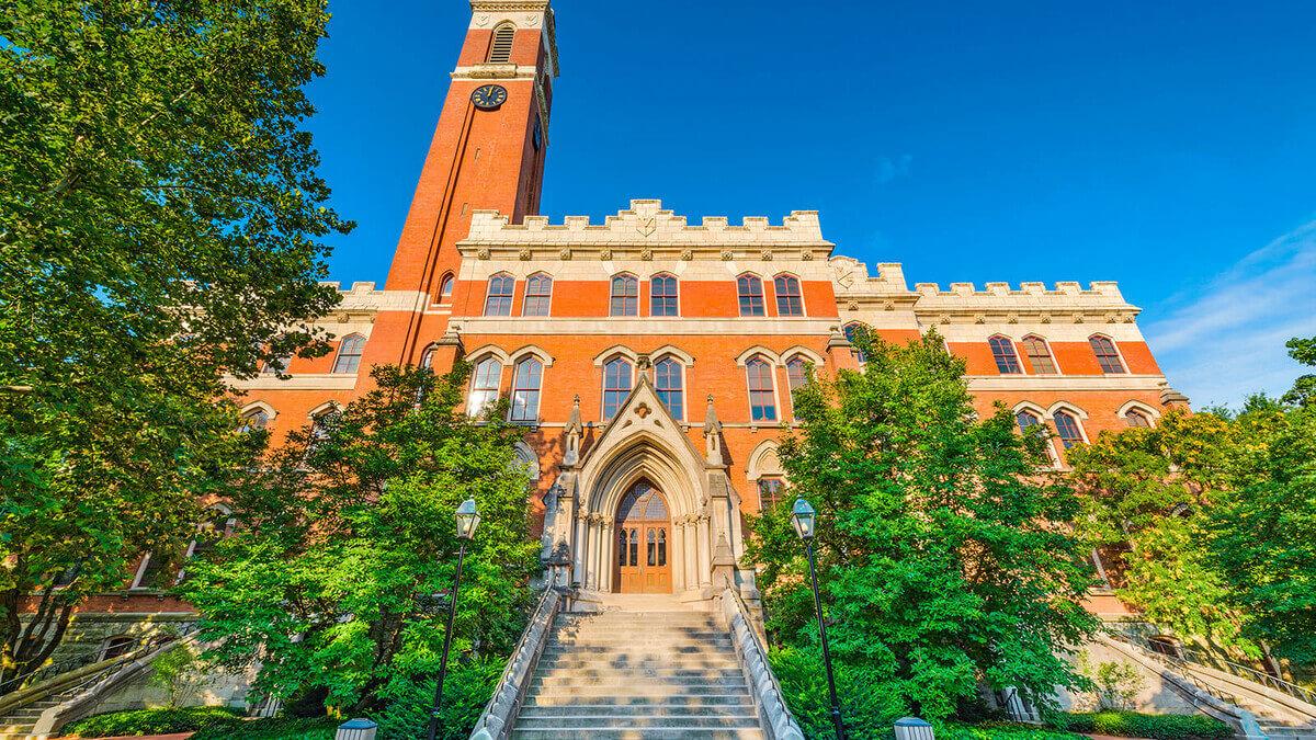 Brains, Beauty, and Southern Charm: Exploring Vanderbilt University in Nashville