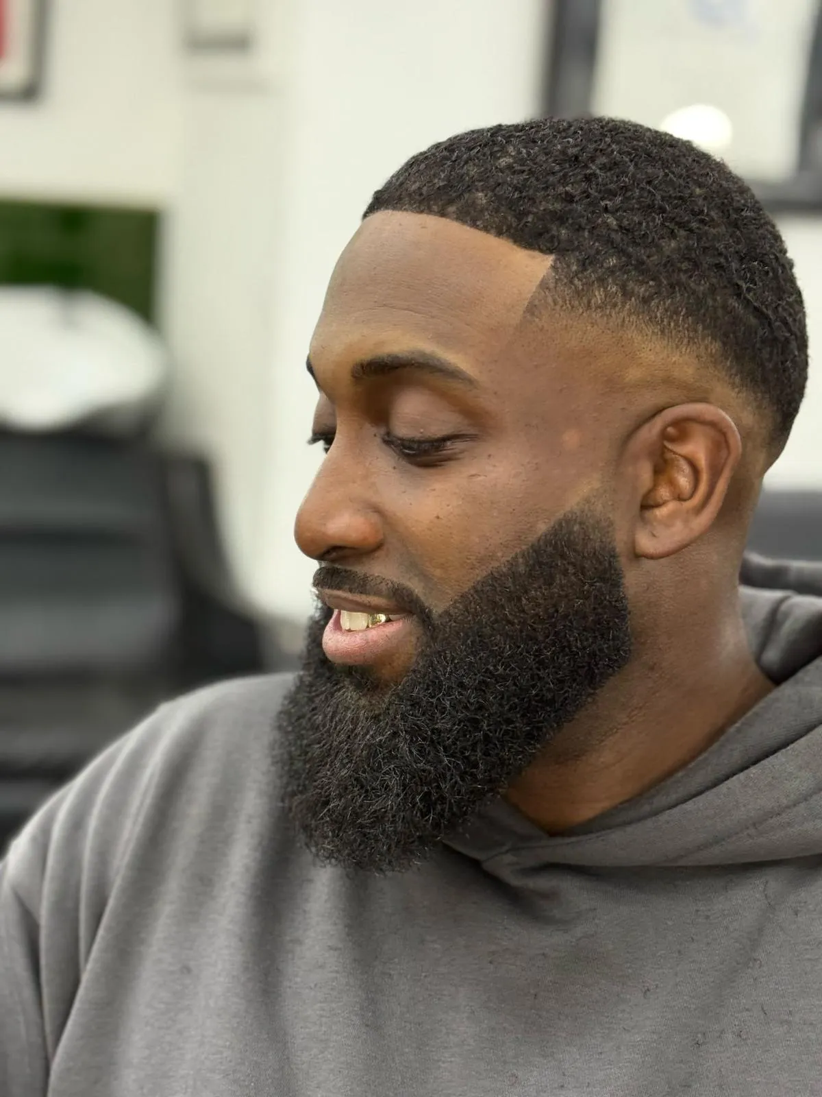 Best Barber Shops in Swindon for Haircuts, Beard Grooming, and Styling