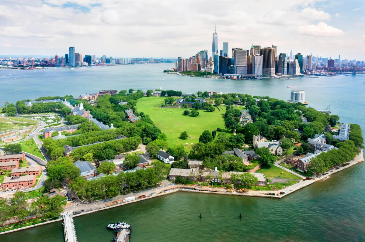 Governors Island: Your Urban Oasis Adventure in New York City