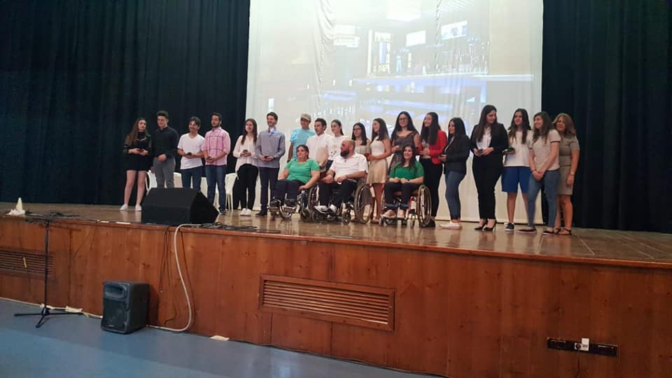 المسرحيات التثقيفية والأنشطة الأدبية