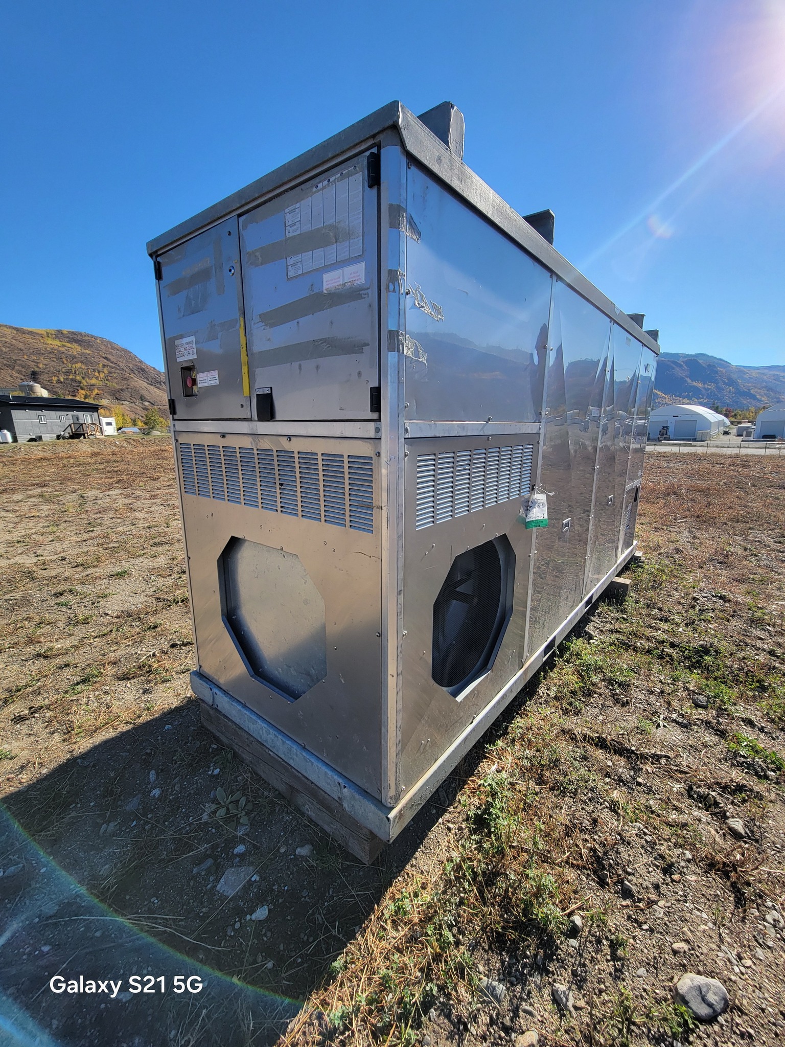 Complete IMAC-4000 1.3 million BTU diesel heater exterior container unit for agricultural and building heating