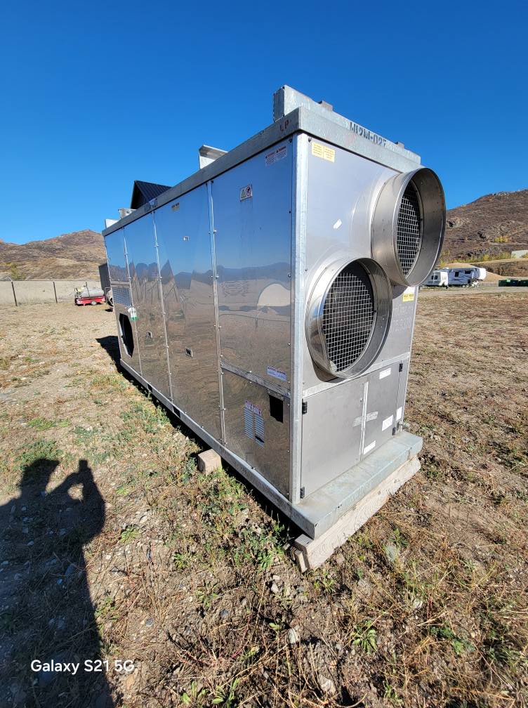 IMAC-4000 heater side view showing exhaust fan and external piping configuration