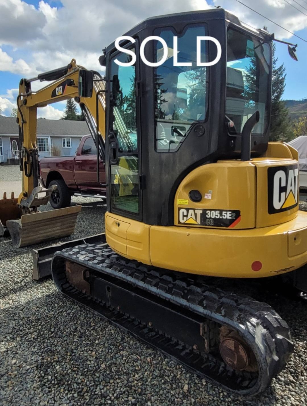 2019 Caterpillar 305.5 mini excavator sold - fully serviced by Finning with new tracks and hydraulic thumb