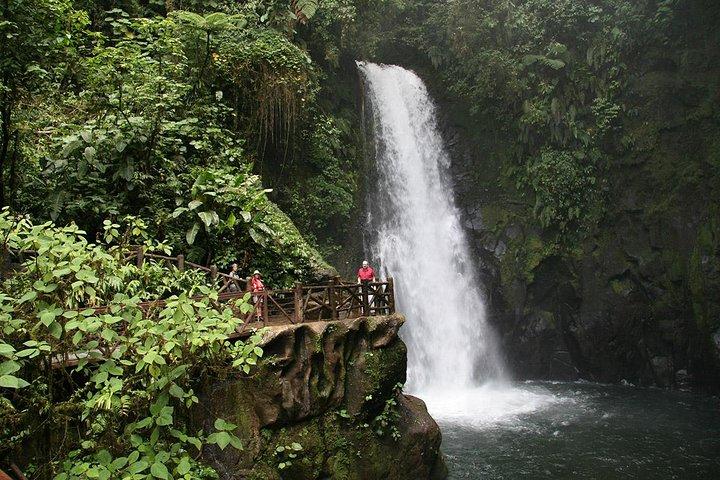 La Paz Waterfall Gardens: A Natural Wonderland in Costa Rica