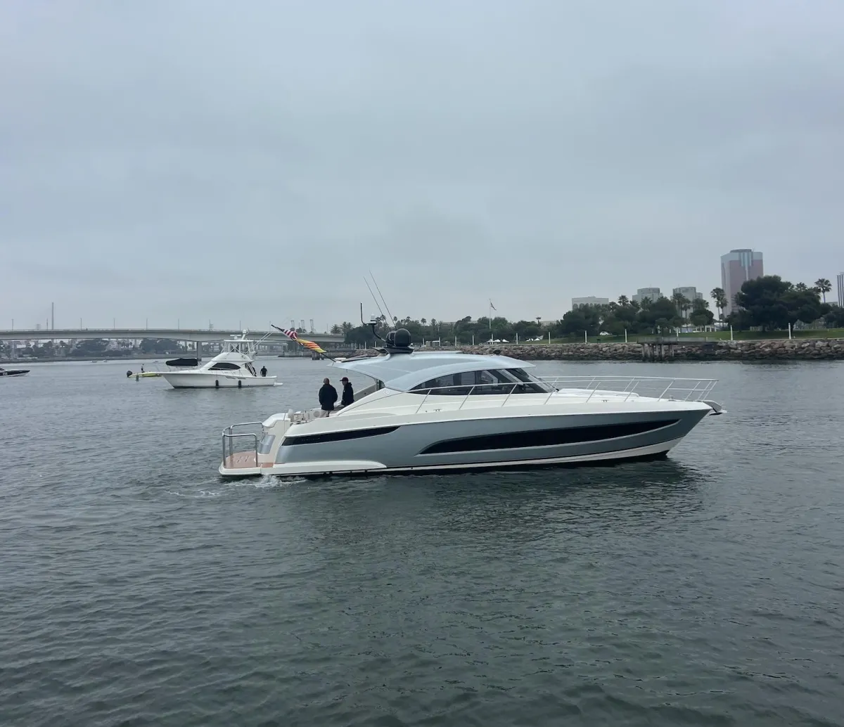 yachts