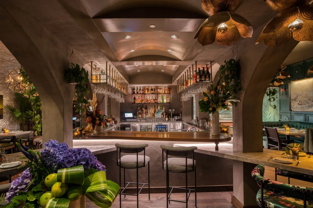 Lighting a Restaurant or Bar: Planning the Layers Guests Actually Feel