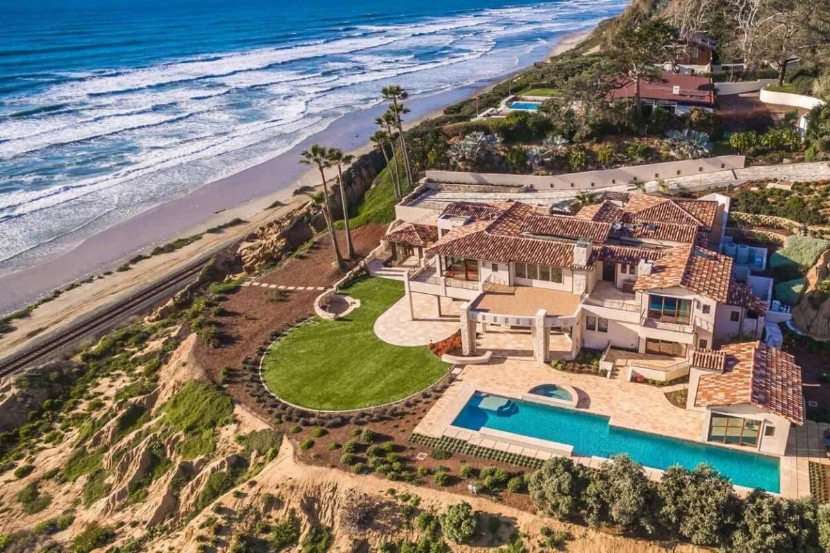 Why Del Mar is the Ultimate Location for Your Custom Luxury Home