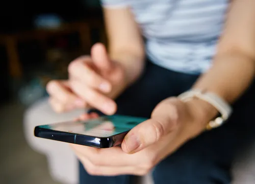 Waarom je engagement op Instagram daalt (en hoe je het fixt zonder te stressen)